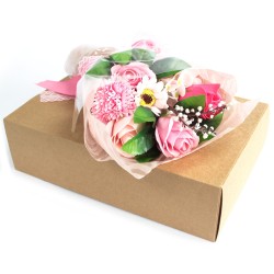 Buchet de flori de sapun in cutie - roz - 25x13x6cm