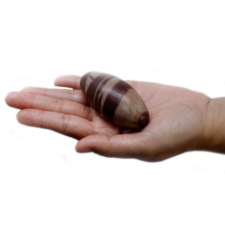 Lingam de tres pulgadas - 1 piedra - 8x4,5cm