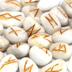 Jeux de runes en agate blanche de l'Inde