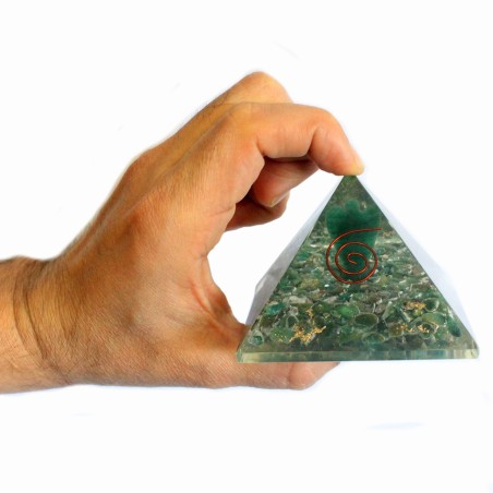 Pyramide d’Orgonite Lrg 70mm - Angelo