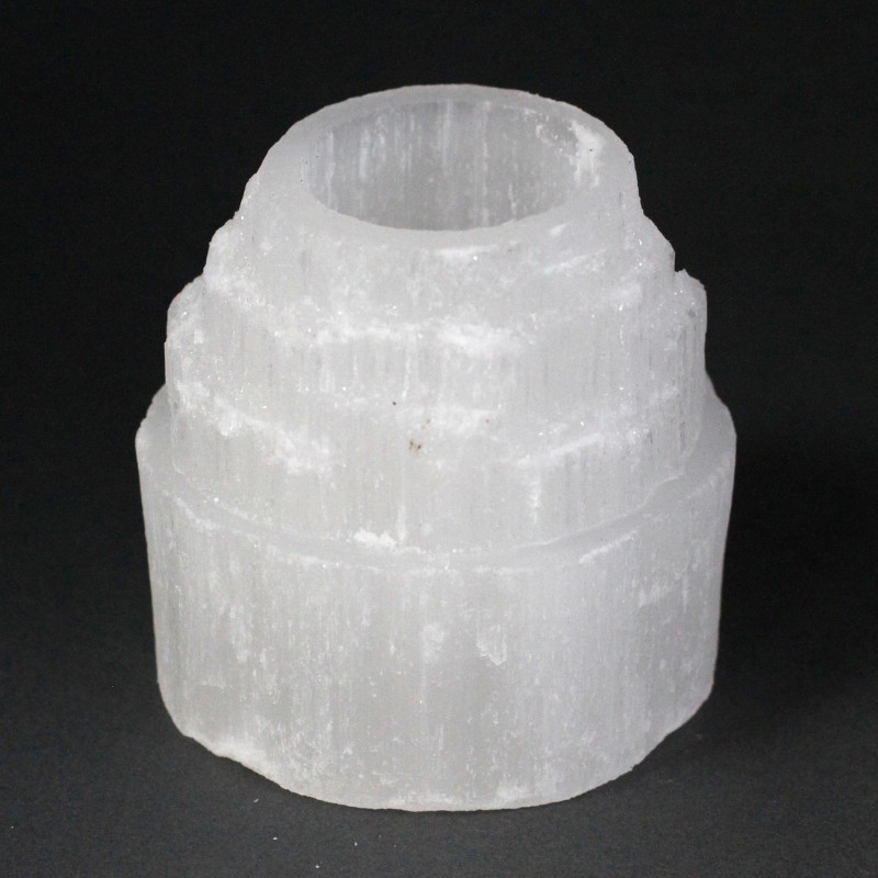 Candeliere in Selenite di Alta Montagna - 8 cm-CANDELIERI IN SELENITE-HOSTENATURA