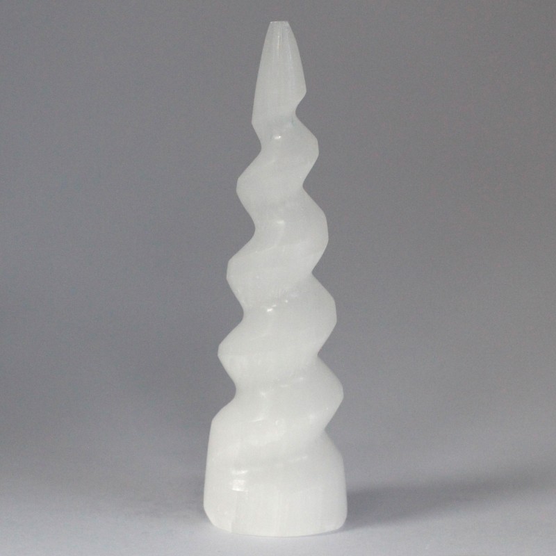 Torre a spirale in corno di unicorno in selenite - 15 cm-TORRI DI SELENITE-HOSTENATURA