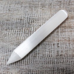 Selenite makila - 16 cm (Bi muturrak zorrotzak)