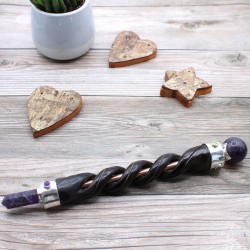 Spiraalsnijwerk Healing Wand - Amethist koperen buis