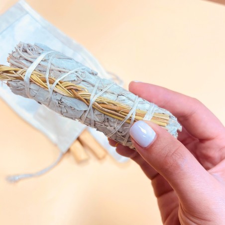 KIT PURIFICACION Y RITUAL LIMPIEZA (VARITA SELENITA, PALO SANTO y ATADITO SALVIA BLANCA)