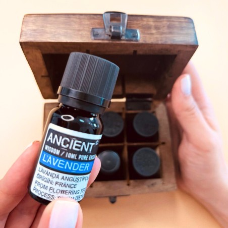 KIT AROMATERAPIA (CAJA MADERA Y 6 ACEITES ESENCIALES)