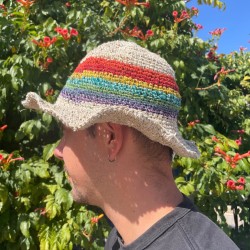 Cappello Boho Festival in canapa e cotone intrecciato a mano - Arcobaleno