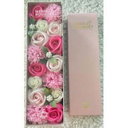 Caixa Longa - Bênçãos do Bebê - Rosas - Buquê de Flores de Sabonete - 28x8x8,5cm