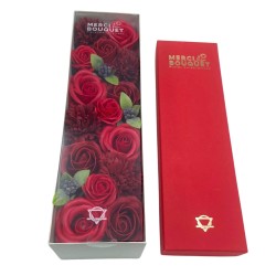 Coffret Long - Roses Rouges Classiques - Bouquet de Fleurs Savon - 28x8x8.5cm