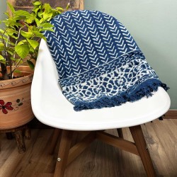 Coperta Indaco fatta a mano - 170x120 cm - Frecce Seedha - 100% cotone