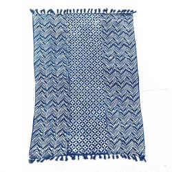 Pătură indigo realizată manual - 170x120cm - Namoona Waves - 100% bumbac