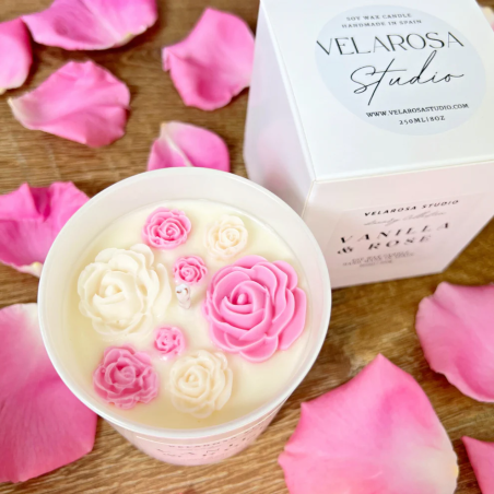 Espelma artesanal aromàtica de soja en llauna de "Vainilla & Rosa" - Velarosa Estudi - 300ml
