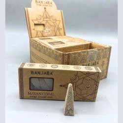 Piramide Banjara Smudge Incense Conos - Copal Maya - Feito a man - Orgánico - Feito na India