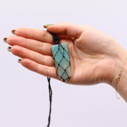 Flat tip pendant with interlocking gemstones - Amazonite