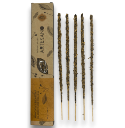 Holy Mother Palo Santo Incense - Harmony and Well-being - 5 organic sticks - Artisan Incense