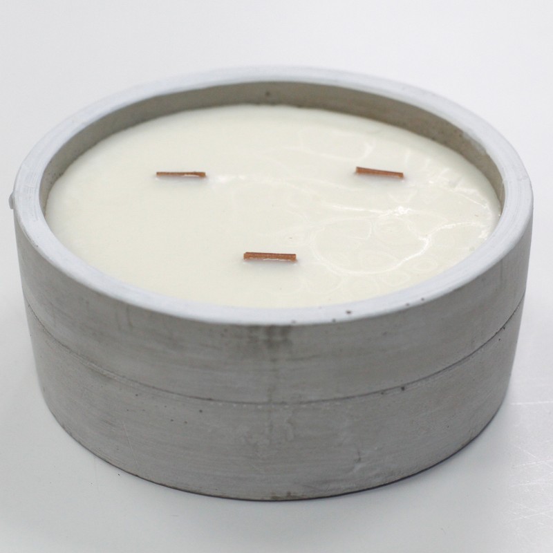 Grand Round - Patchouli and Dark Amber-CONCRETE CANDLES-HOSTENATURA