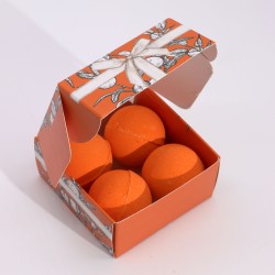 Bath Bomb Set with Vitamin C - 4 bombs of 115g each.