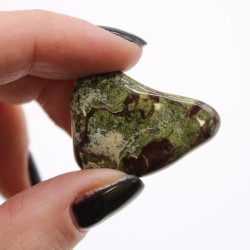 Medium Dragon Stones - Stimulate creativity, intuition and clairvoyance - Price per stone