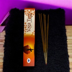 Encens de Yoga Arbre Vert - Premium Masala Sticks - 1 paquet de 15gr.