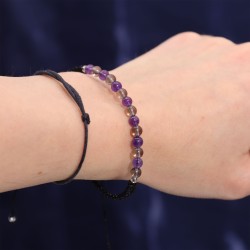 Capricorn Zodiac Candle with Gemstone Bracelet - Soy Candle with Amethyst and Smoky Quartz Bracelet - 22h