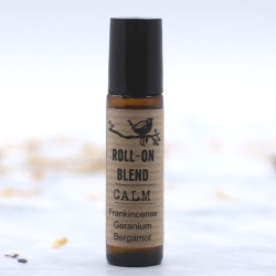 Roll-on Essential Oil Blend Soothes Frankincense, Geranium and Bergamot with Vitamin E - 10ml.