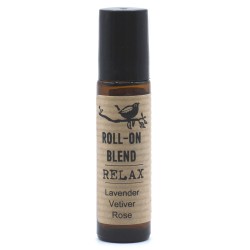 Roll-on eterisk oljeblandning avslappnande lavendel, vetiver och ros med vitamin E - 10 ml.