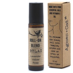 ロールオンエッセンシャルオイルブレンドリラクゼーションラベンダー、ベチバー、ローズとビタミンE-10ml。