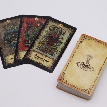 Tarot Arcano do Réquiem com Livro Guia - Livro e 78 cartas