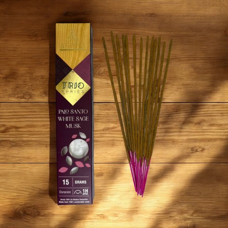 Incenso AROMA Trio Palo Santo, Sálvia Branca e Almíscar - Trio Series 1 pacote 15gr.