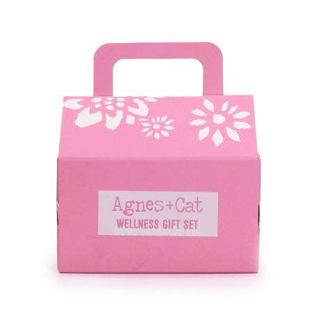 مجموعة هدايا Agnes & Cat Flourish and Happiness Wellbeing - صابون مصنوع يدويا وشامبو صلب ومرطب للشفاه وزيت رول أون
