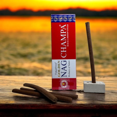GOLDEN NAG Dhoop Champa Rökelse - Masala Dhoop Sticks - 1 förpackning med 10 barer