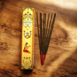 琥珀色の香ムスク SREE VANI ゴールデンインド-15grの1パック。