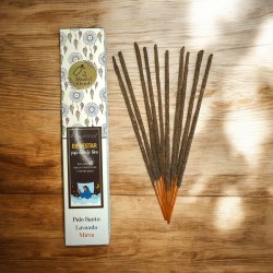 Blissful Blends Vijayshree Palo Santo Tămâie organică de bunăstare, lavandă și smirnă - Cutie de 25gr.