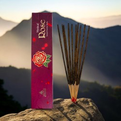 Incenso Mystical Rose Masala AROMA Fragrâncias - Caixa com 24g de Incenso Natural Indiano