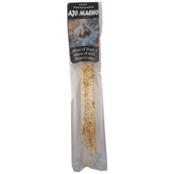 Ritualized Garlic Candle 18cm - Attracts good and repels evil, protection.
