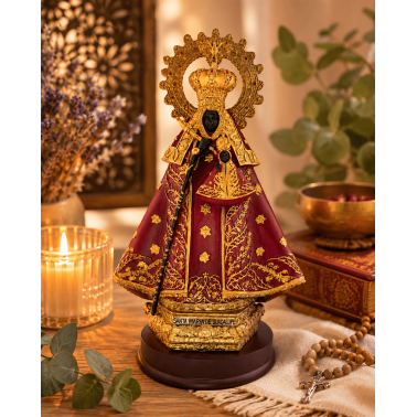 Resin figure of the Virgin of Guadalupe of Extremadura, 19cm