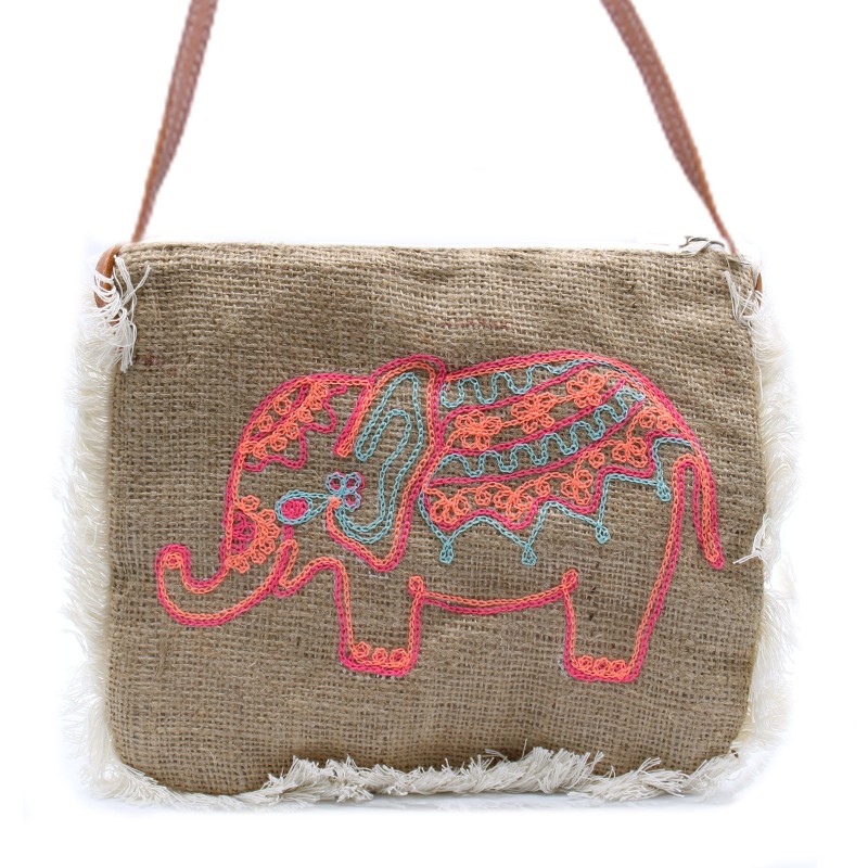 Bolsa de juta com franjas - Bordado Elefante-SACOS ECOLÓGICOS DE JUTA-HOSTENATURA