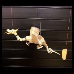 Natural Flying Dragon 37cm