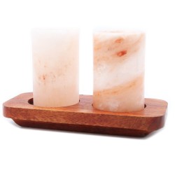 Lot de 2 verres à liqueur de sel de l’Himalaya et support de service en bois