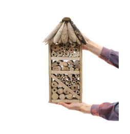 Refugio de insectos y abejas Driftwood - Casa de dos pisos