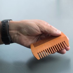 Two-sided beard comb